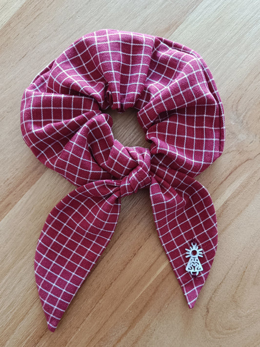 Coletero cuadros granate cuadros  con virgen del Pilar