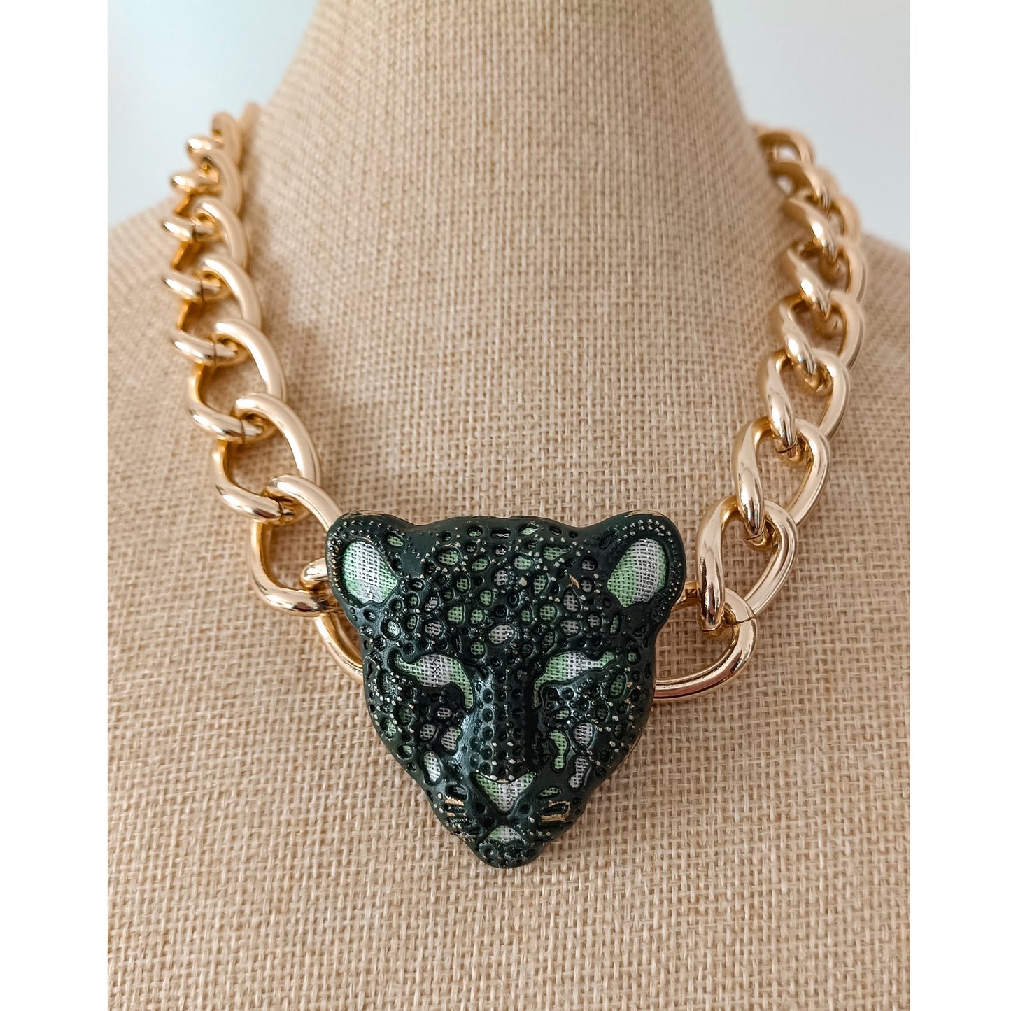 Collar LORD TORRENUEVO Origen Verde