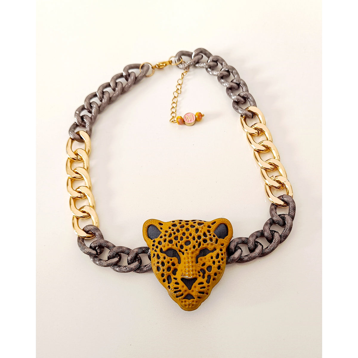 Collar LORD TORRENUEVO Origen mostaza gris