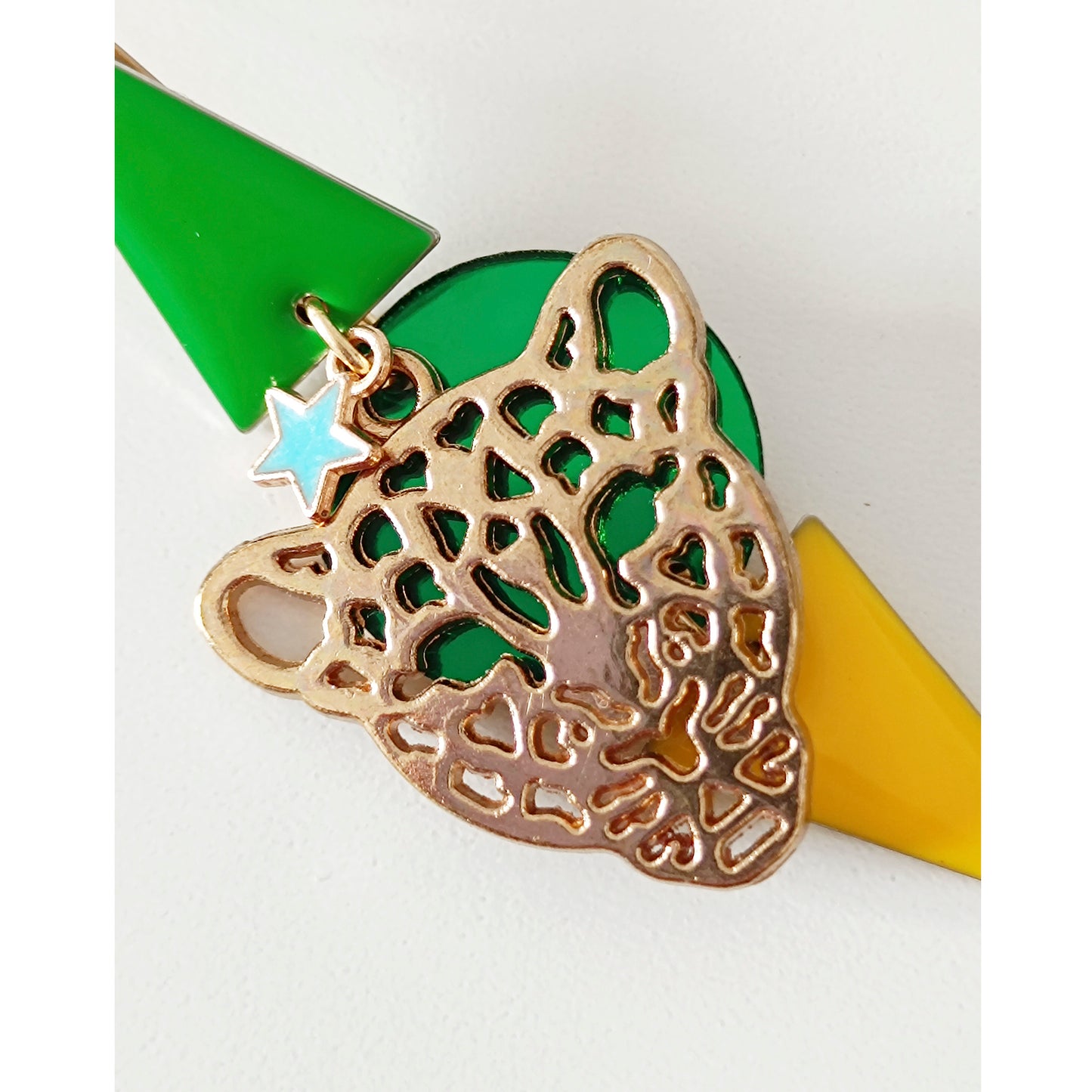 Pendiente RUGIDO ESTELAR